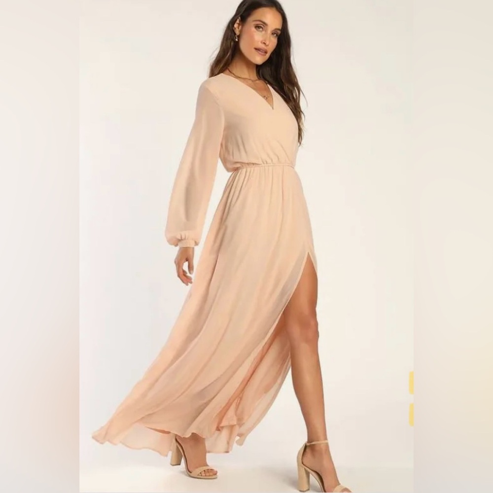NWT Lulu’s Blush Pink Maxi Dress, L